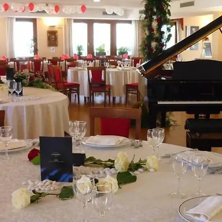 Hotel In Sylvis 3*