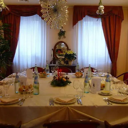 In Sylvis 세스토 알 레게나