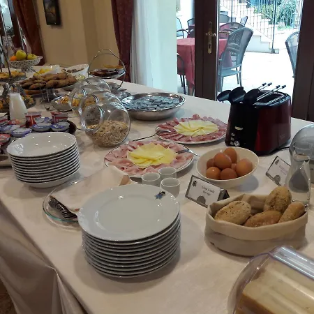 Hotel In Sylvis 3*