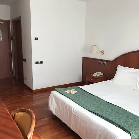 Hotel In Sylvis